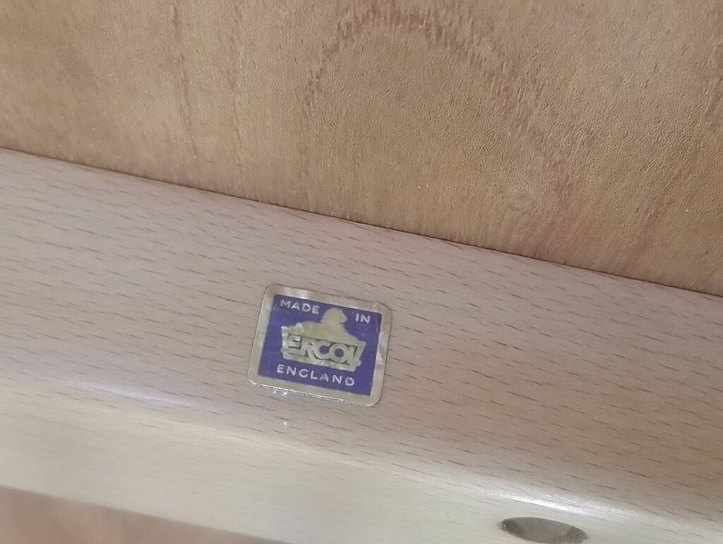 Blue Ercol label